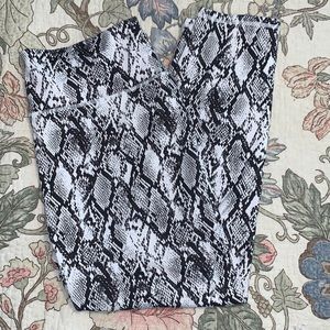 PowerHold Athletic Capri Pants